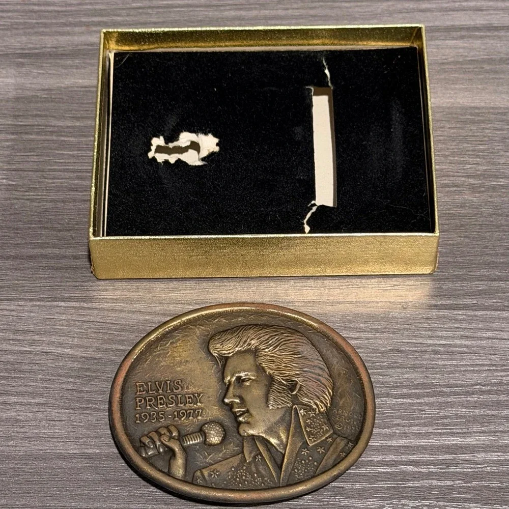 Elvis Presley 1977 Commemorative Belt Buckle‎ First Edition Arnold Bergier Box